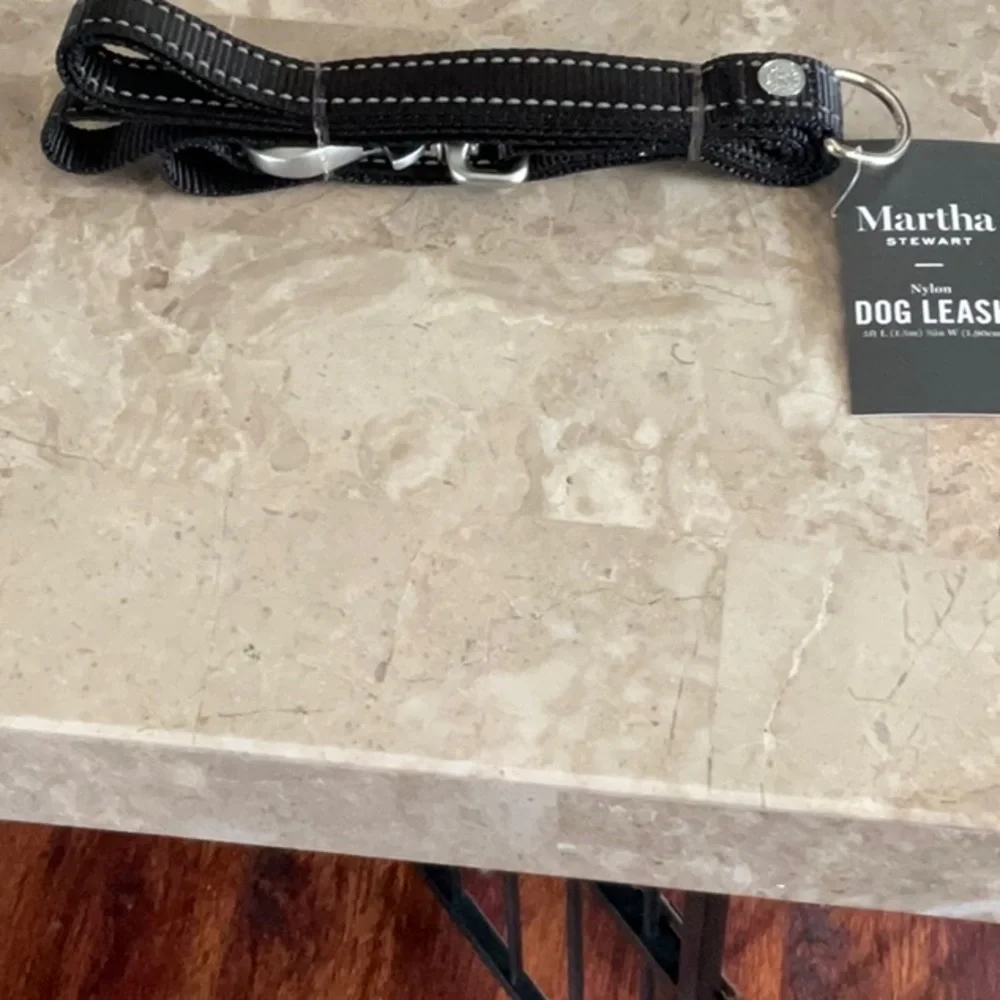 MARTHA STEWART Dog Leash & Collar
